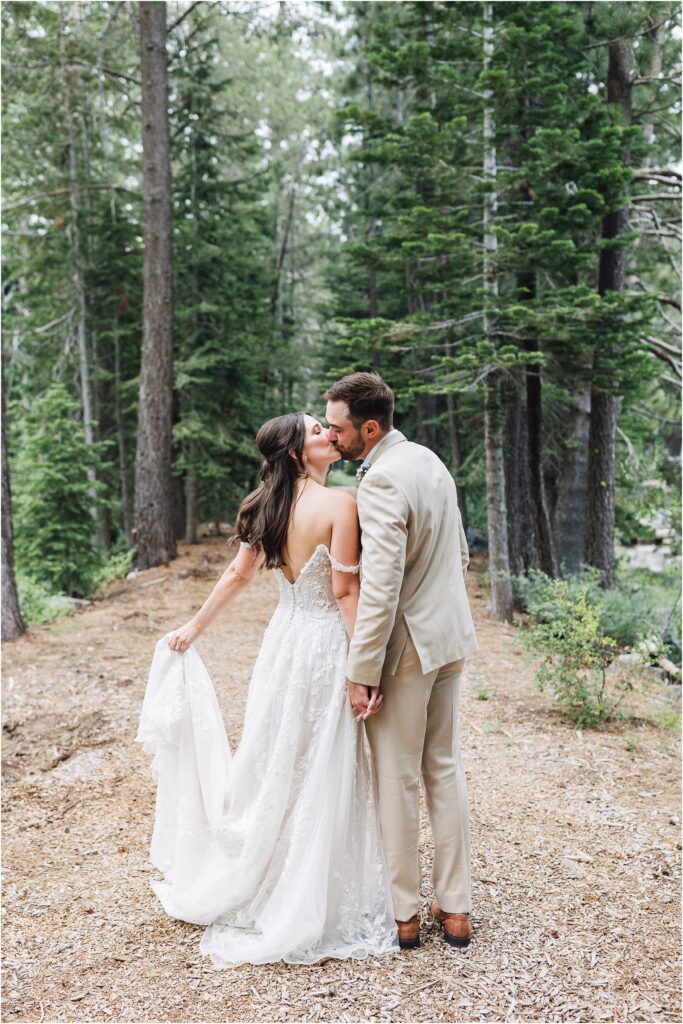 Rainbow Lodge, Tahoe Wedding | Kelly + Carson