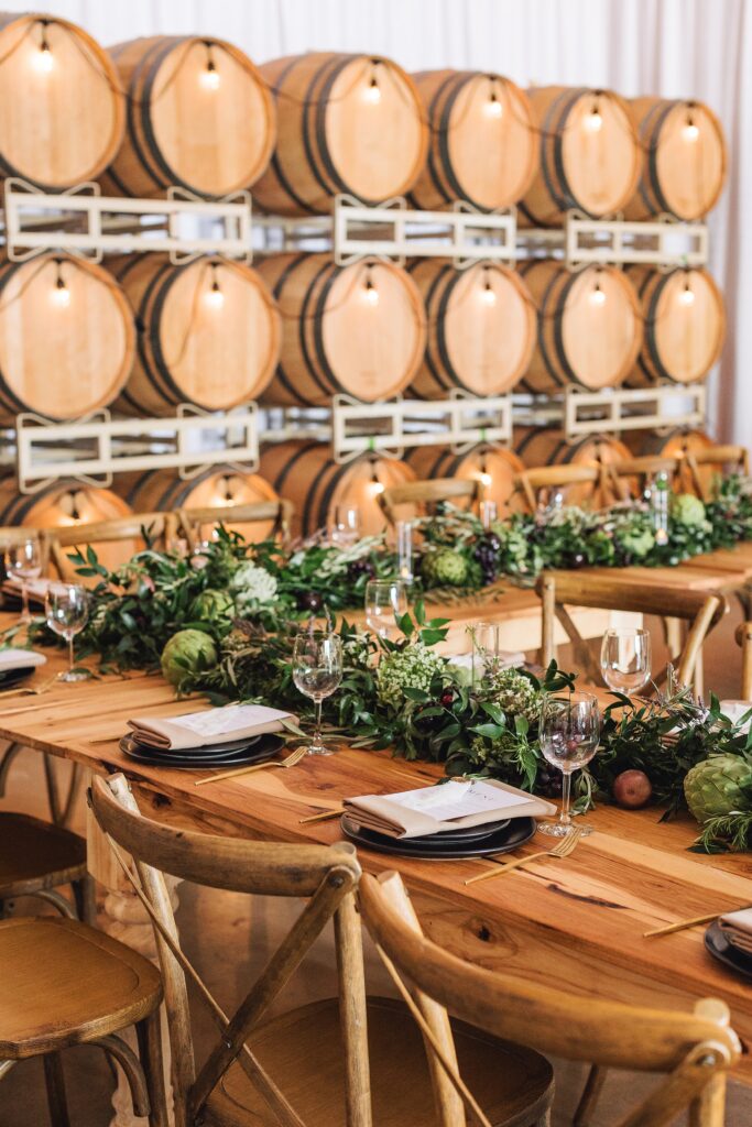 Elegant and Timeless Black and White wedding at The Barn at Pheasant Trail Ranch | Colleen + Trent