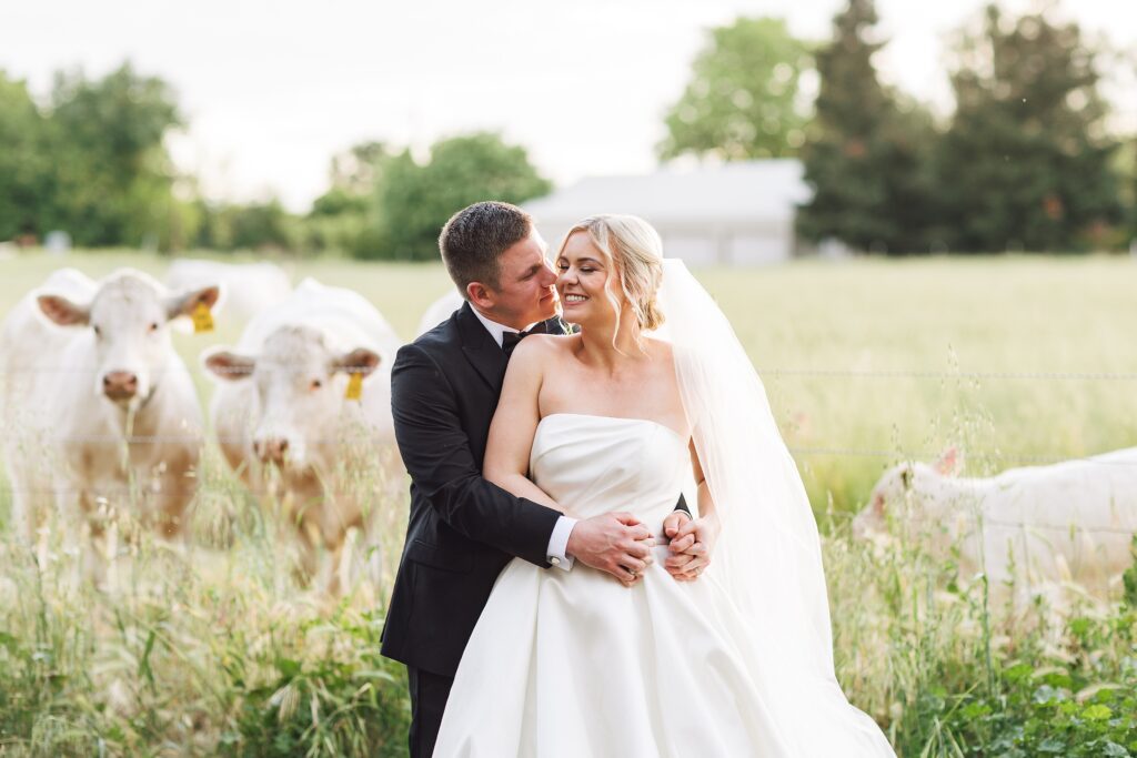 Elegant and Timeless Black and White wedding at The Barn at Pheasant Trail Ranch | Colleen + Trent