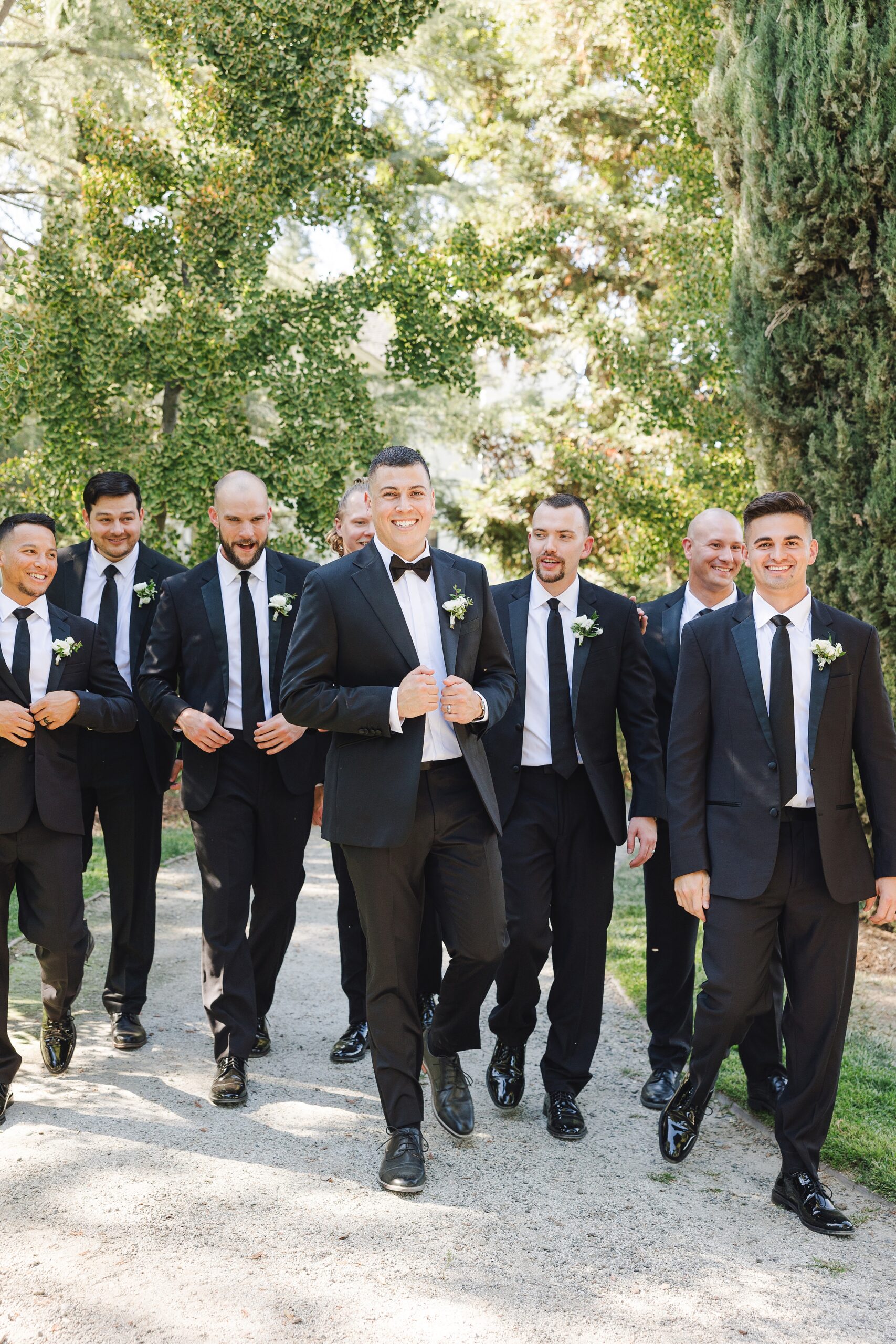 Wedding Day Tip for Grooms: Empty Your Pockets
